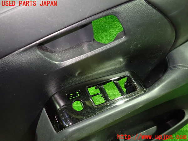 1UPJ-9236491234]ヴェルファイア(AGH30W)右前ドア内張り 中古_2