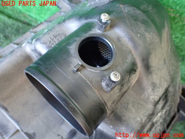 1UPJ-9236502560]レクサス・RX450h(GYL16W)エアクリーナーボックス 中古_2