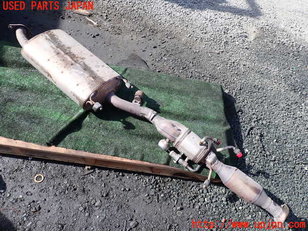 1UPJ-9236502651]レクサス・RX450h(GYL16W)センターパイプ1 中古_4