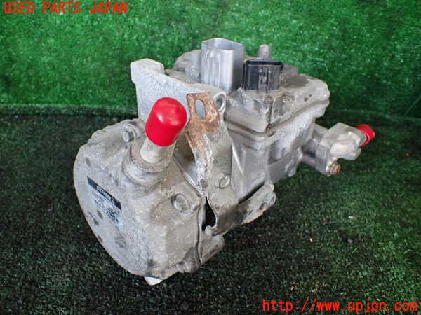 1UPJ-9236506025]レクサス・RX450h(GYL16W)エアコンコンプレッサー 中古_2