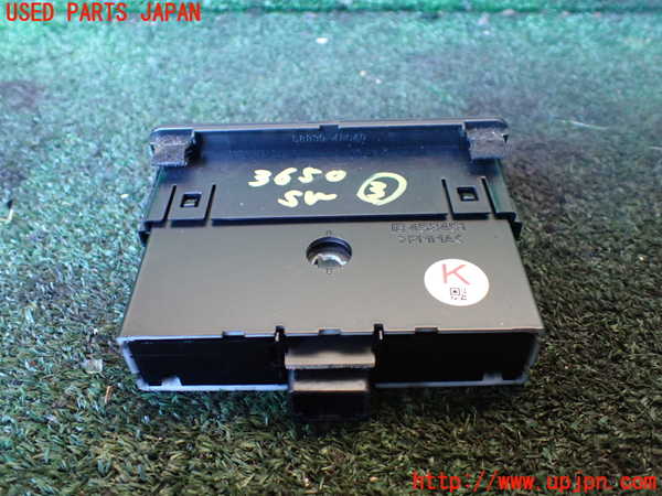 1UPJ-9236506308]レクサス・RX450h(GYL16W)スイッチ3(シートエアコン) 中古_2