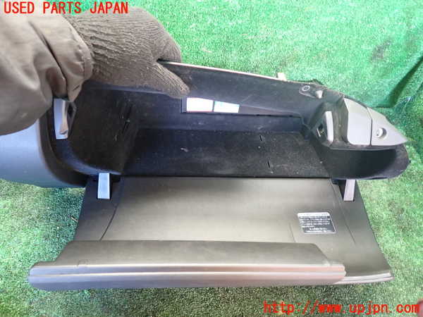 1UPJ-9236507516]レクサス・RX450h(GYL16W)グローブボックス1 中古_3