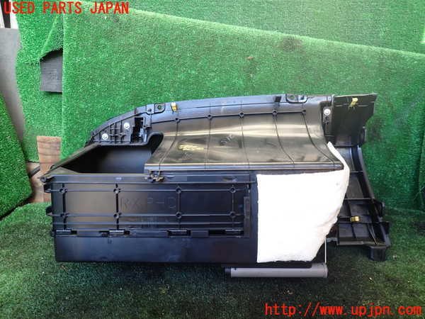 1UPJ-9236507516]レクサス・RX450h(GYL16W)グローブボックス1 中古_4