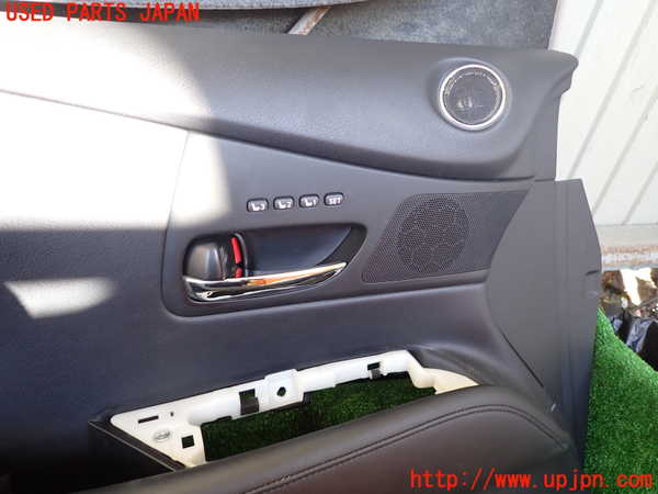 1UPJ-9236501264]レクサス・RX450h(GYL16W)左前ドア内張り 中古_2