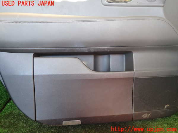 1UPJ-9236501264]レクサス・RX450h(GYL16W)左前ドア内張り 中古_3