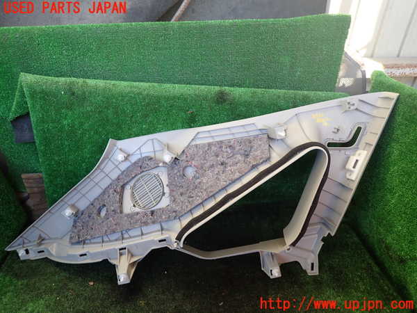 1UPJ-9236507675]レクサス・RX450h(GYL16W)右リアピラートリム 中古_3