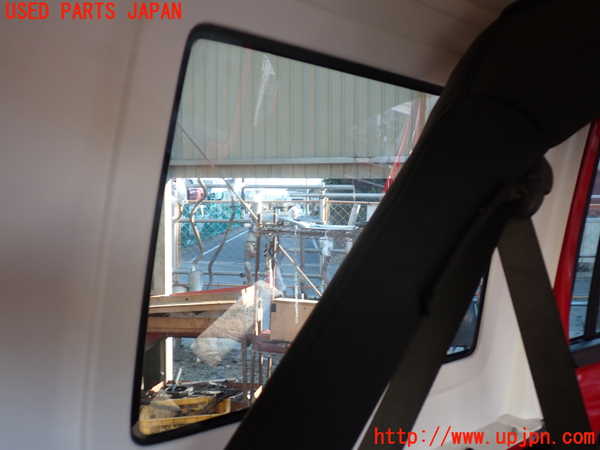 1UPJ-9236511382]ジープ・ラングラー アンリミテッド(JK38L)左クォーターガラス 中古(43R-000262 M504)_2