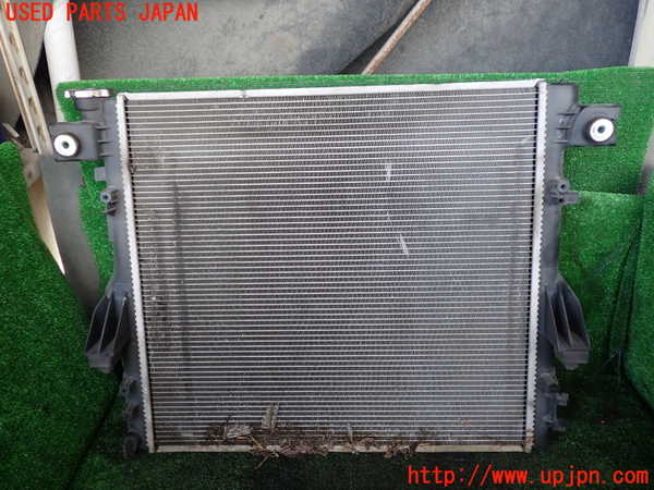 1UPJ-9236512321]ジープ・ラングラー アンリミテッド(JK38L)ラジエーター1 中古_2