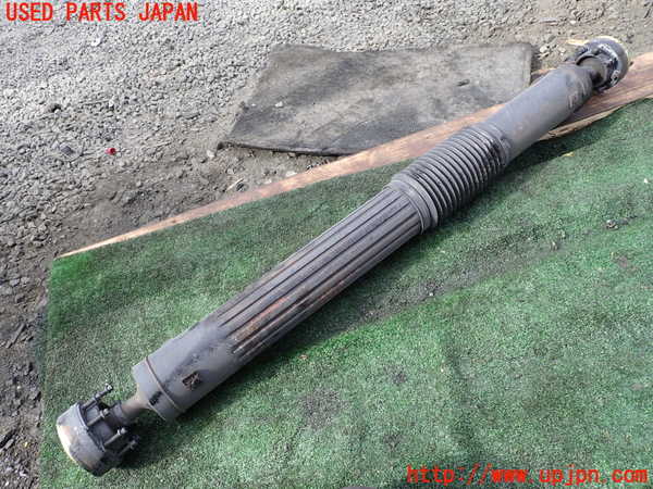 1UPJ-9236513410]ジープ・ラングラー アンリミテッド(JK38L)リアプロペラシャフト 中古_2
