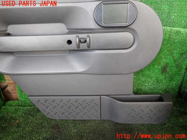 1UPJ-9236511264]ジープ・ラングラー アンリミテッド(JK38L)左前ドア内張り 中古_3