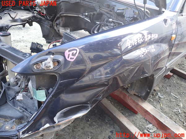 1UPJ-9236521082]ランクル100系(UZJ100W)左前フェンダー (ジャンク品) 中古_2