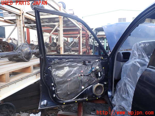 1UPJ-9236521260]ランクル100系(UZJ100W)左前ドア 中古(43R-00012 M5B8)_4