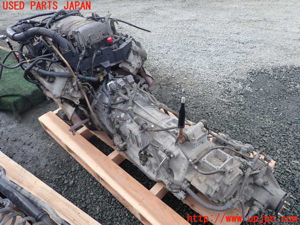 1UPJ-9236522003]ランクル100系(UZJ100W)エンジンミッションセット（補器類・ECU付） 2UZ-FE 4FAT 中古_4