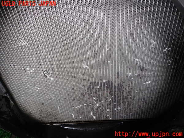 1UPJ-9236522321]ランクル100系(UZJ100W)ラジエーター1 中古_3