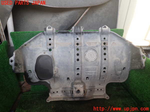 1UPJ-9236521721]ランクル100系(UZJ100W)アンダーカバー1 中古_2