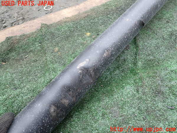 1UPJ-9236523410]ランクル100系(UZJ100W)リアプロペラシャフト 中古_2