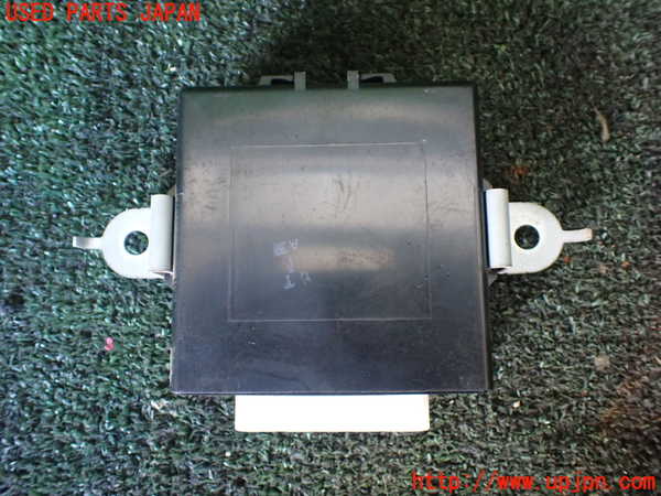 1UPJ-9236526147]ランクル100系(UZJ100W)コンピューター2 中古_3