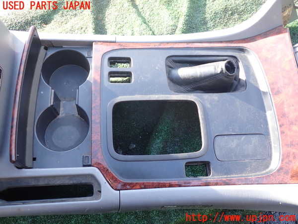 1UPJ-9236527540]ランクル100系(UZJ100W)センターコンソール 中古_2