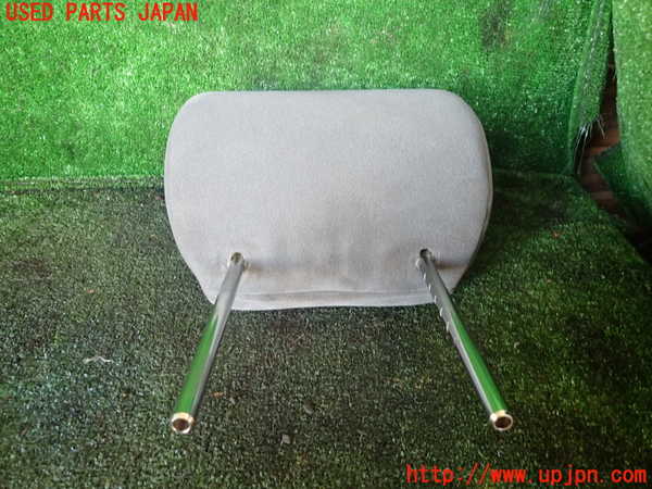 1UPJ-9236527070]ランクル100系(UZJ100W)助手席ヘッドレスト 中古_3