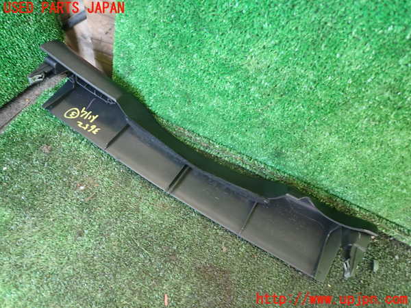 1UPJ-9236527693]ランクル100系(UZJ100W)内装トリム類3 中古_2