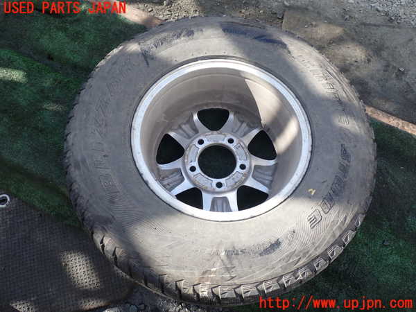 1UPJ-9236529032]ランクル100系(UZJ100W)タイヤ　ホイール　1本② 275/70R16 中古_3