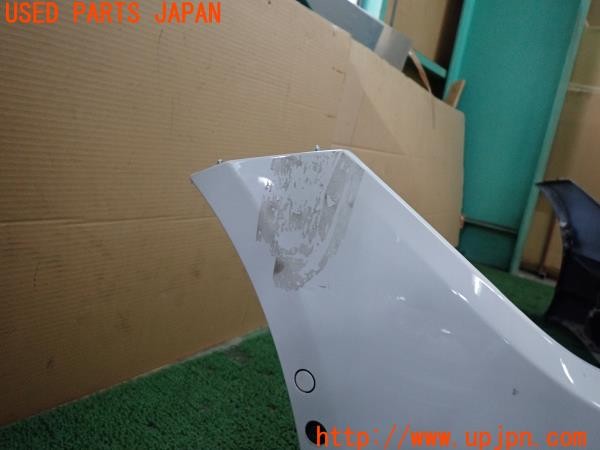 3UPJ=9236530048]BMW 330e Mスポーツ(8E20 F30)LCI 純正 フロントバンパー 社外カーボンアンダースポイラー付き 中古_4