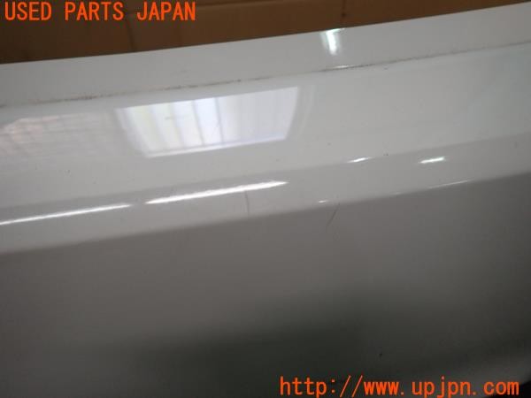 3UPJ=9236530058]BMW 330e Mスポーツ(8E20 F30)LCI 純正 リアバンパー 社外 カーボンリアディフューザー付き 中古_4