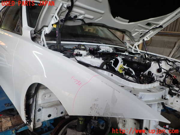 1UPJ-9236531080]BMW 330e(8E20)右前フェンダー 中古_4