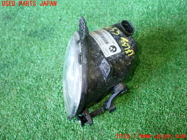 1UPJ-9236531182]BMW 330e(8E20)左フォグ 中古_2