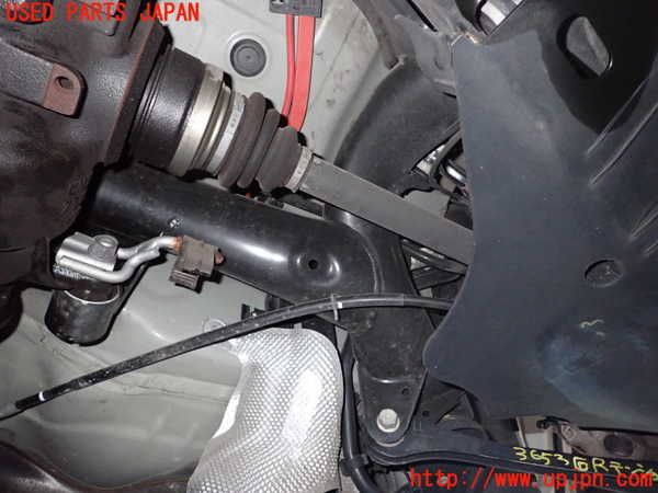 1UPJ-9236535295]BMW 330e(8E20)リアメンバー 中古_4