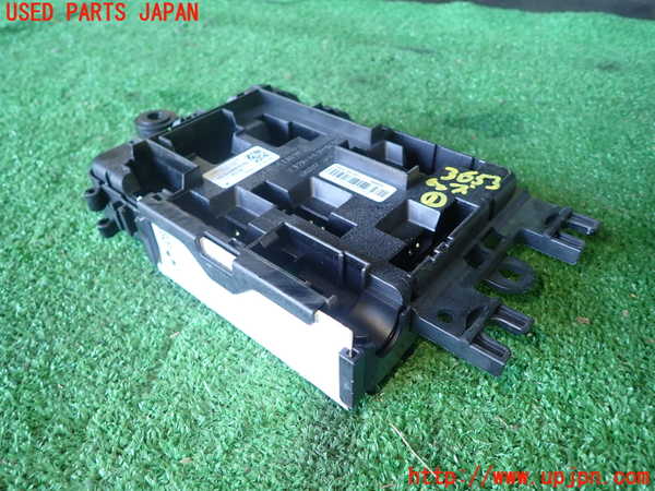 1UPJ-9236536741]BMW 330e(8E20)ヒューズボックス1 中古_3