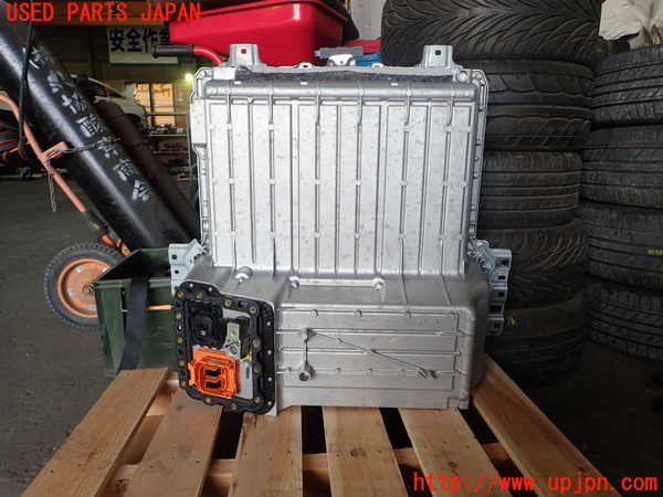 1UPJ-9236536911]BMW 330e(8E20)ハイブリッドバッテリー1 中古_3