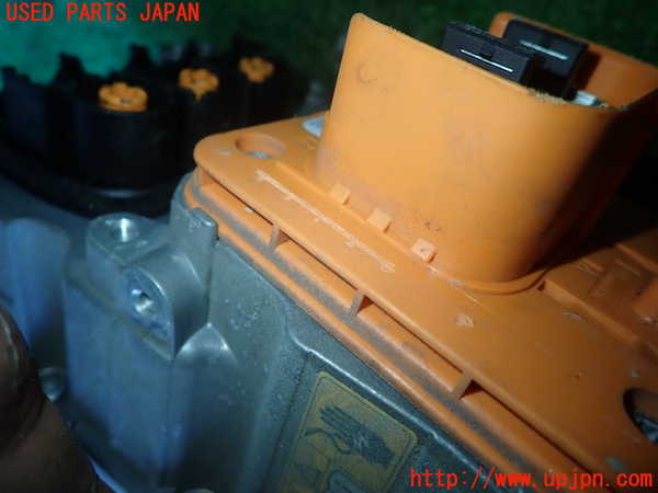 1UPJ-9236536916]BMW 330e(8E20)インバーターコンバーター 中古_4