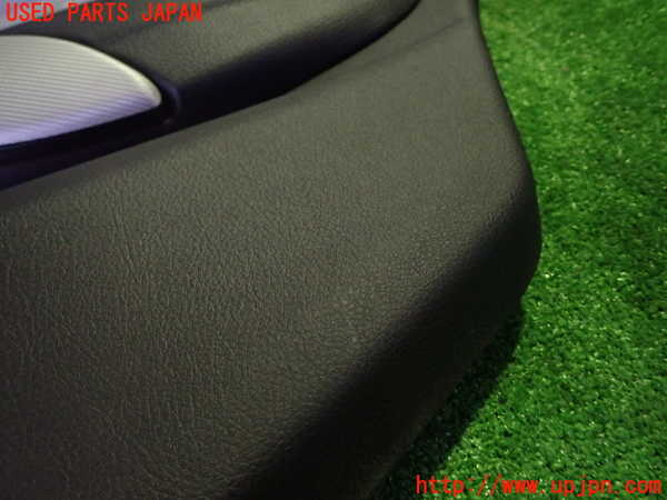 1UPJ-9236531294]BMW 330e(8E20)右後ドア内張り 中古_3