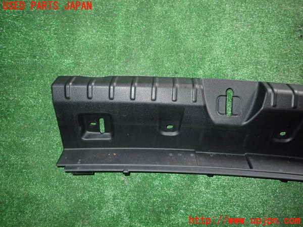 1UPJ-9236537772]BMW 330e(8E20)ラゲッジトレイ2 中古_3