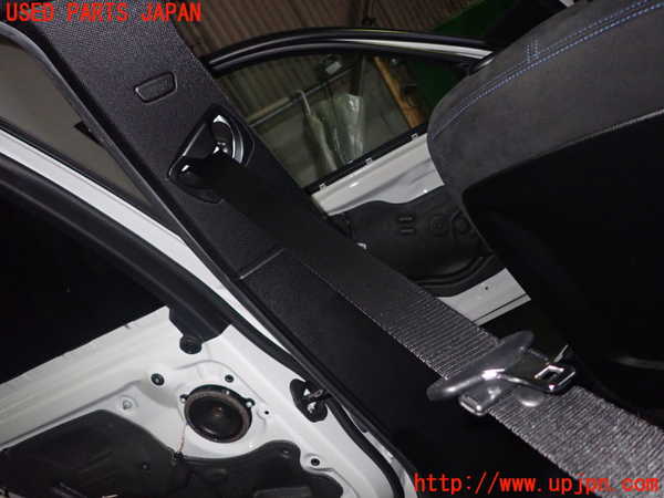 1UPJ-9236537075]BMW 330e(8E20)助手席シートベルト 中古_2