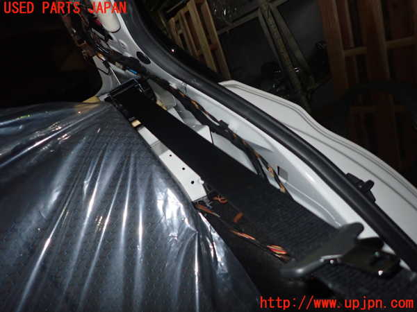 1UPJ-9236537185]BMW 330e(8E20)左2列目シートベルト 中古_2