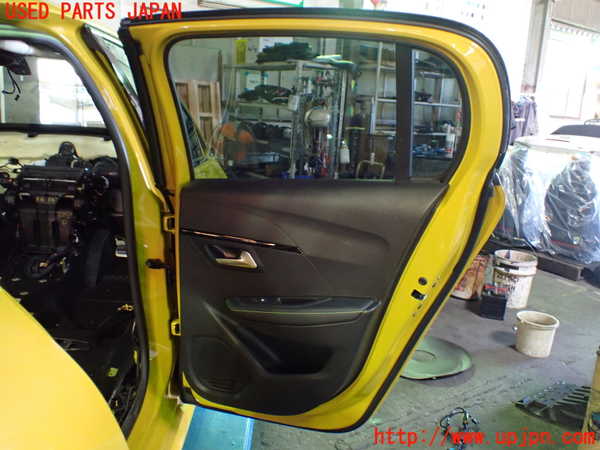 1UPJ-9236541290]プジョー・208(P21HN05)右後ドア 中古(43R-006723)_5