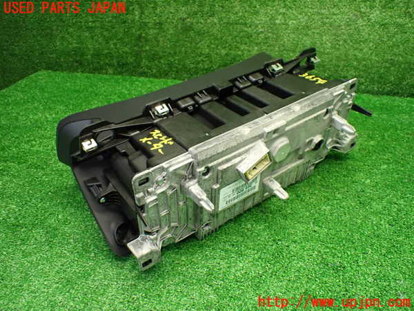 1UPJ-9236546170]プジョー・208(P21HN05)スピードメーター 中古_3