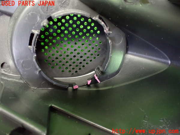 1UPJ-9236547655]プジョー・208(P21HN05)右フロントピラートリム (ジャンク品) 中古_4