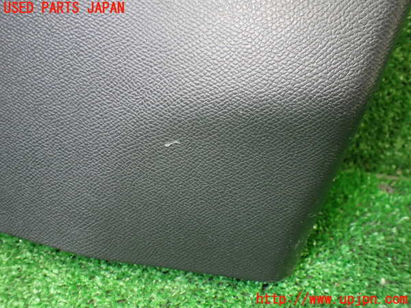 1UPJ-9236547665]プジョー・208(P21HN05)右センターピラートリム 中古_2