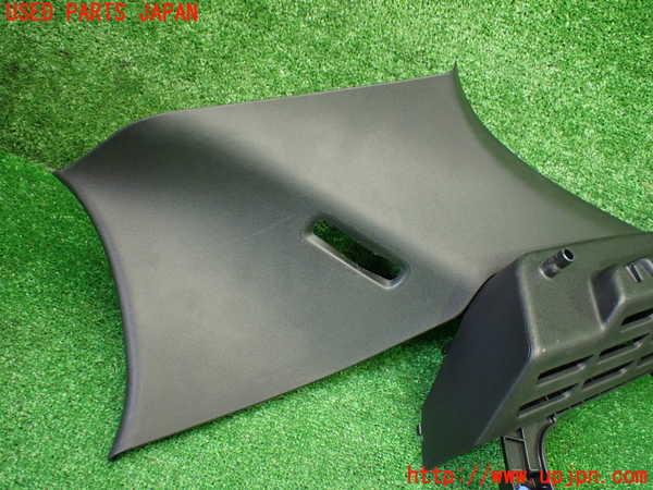 1UPJ-9236547675]プジョー・208(P21HN05)右リアピラートリム 中古_3