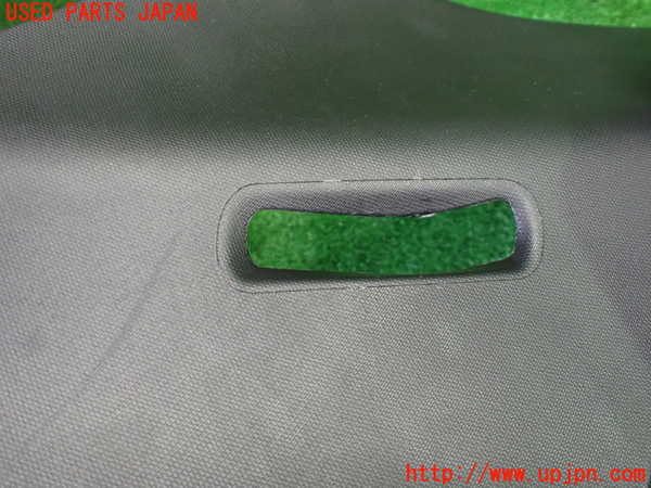 1UPJ-9236547675]プジョー・208(P21HN05)右リアピラートリム 中古_4