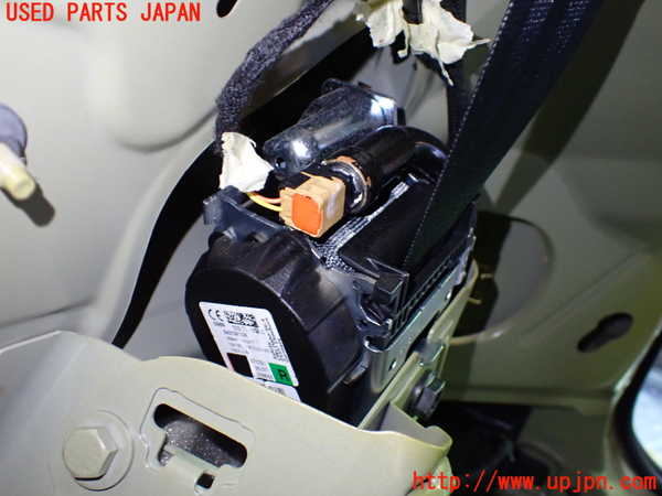 1UPJ-9236547155]プジョー・208(P21HN05)右2列目シートベルト 中古_2