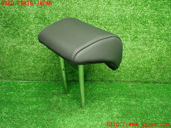 1UPJ-9236547130]プジョー・208(P21HN05)真中2列目ヘッドレスト 中古_3