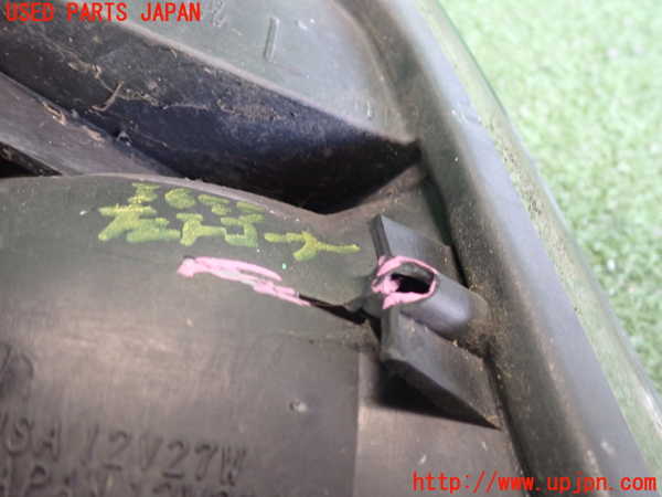 2UPJ-9236551152]ビッグホーン(UBS73GW)左コーナーランプ 中古_4