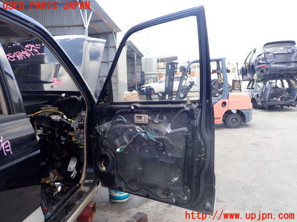 2UPJ-9236551230]ビッグホーン(UBS73GW)右前ドア 中古_5