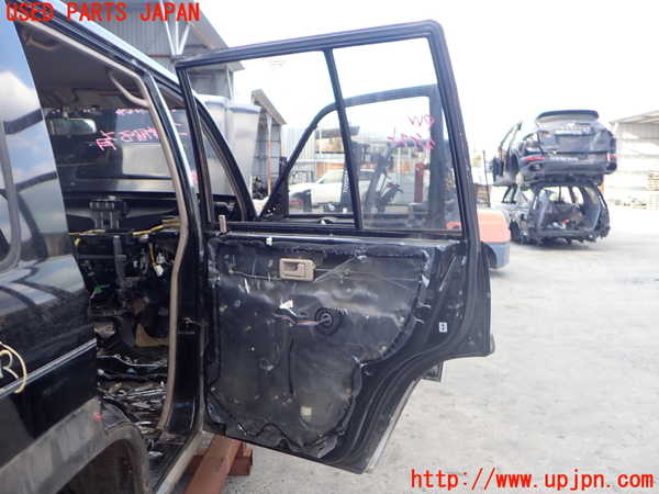 2UPJ-9236551290]ビッグホーン(UBS73GW)右後ドア 中古_4