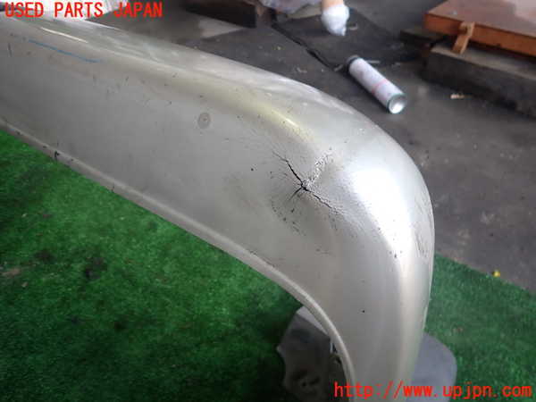 2UPJ-9236551610]ビッグホーン(UBS73GW)リアバンパー (ジャンク品) 中古_3
