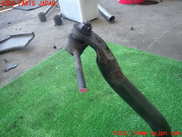 2UPJ-9236555440]ビッグホーン(UBS73GW)フロントスタビライザー 中古_3